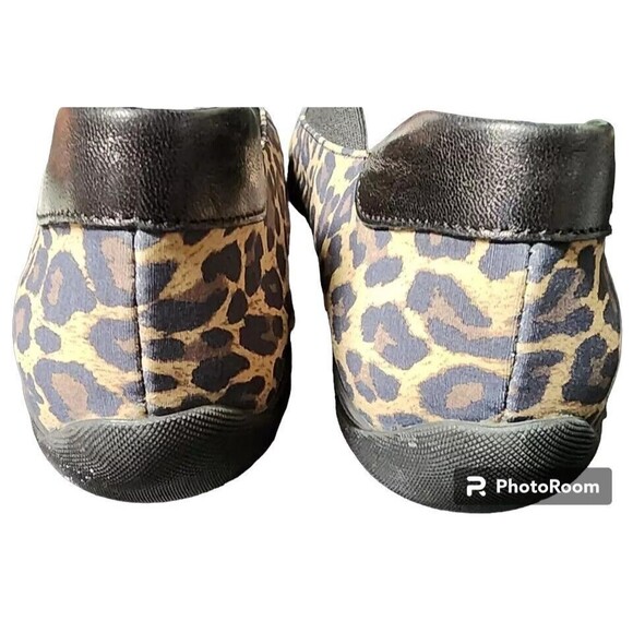Sesto Meucci Udaya Slip On Leopard Print Waterproof Shoes Size 7.5M - Picture 3 of 7